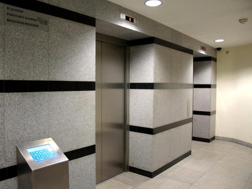Staybridge Mini-Hotel In Most City Panoramic River View 第聂伯罗彼得罗夫斯克 外观 照片