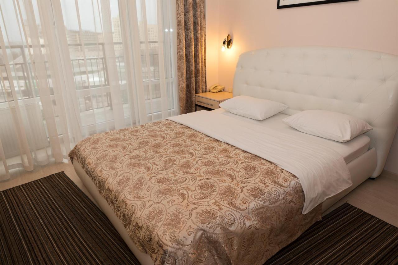Staybridge Mini-Hotel In Most City Panoramic River View 第聂伯罗彼得罗夫斯克 外观 照片